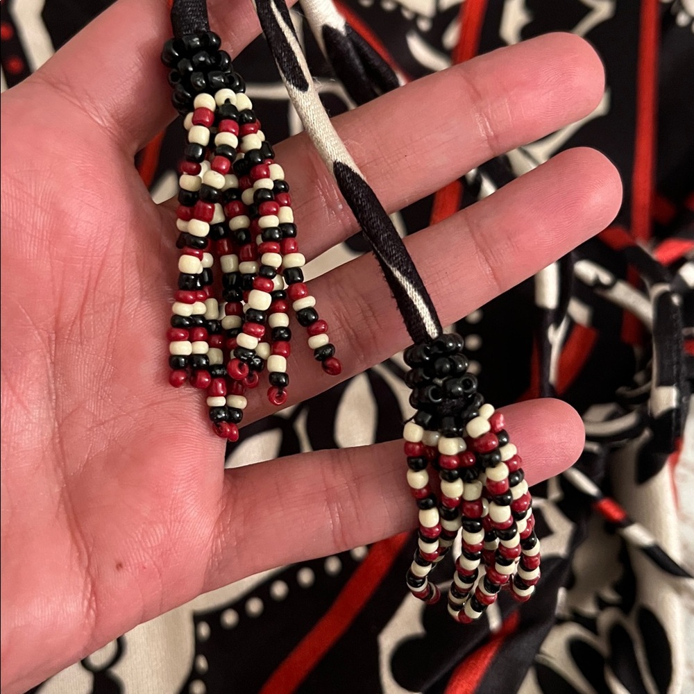 FARM Rio Black and Red Patterned Dress - Picture 6 of 9